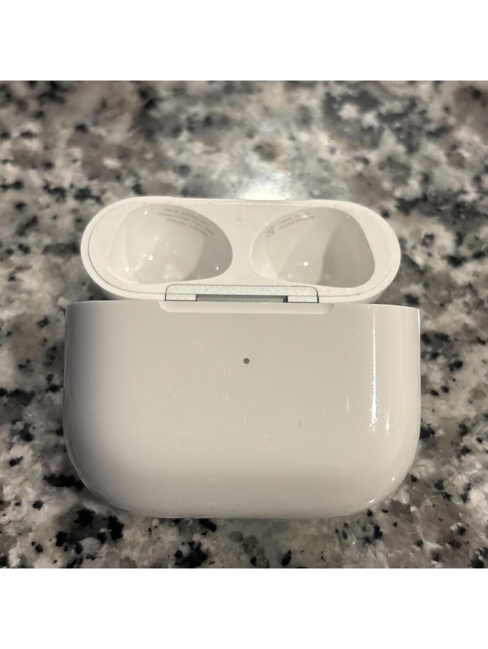 Apple AirPods 3rd Gen. A2566 Charging Case Only MagSafe Genuine Apple OEM